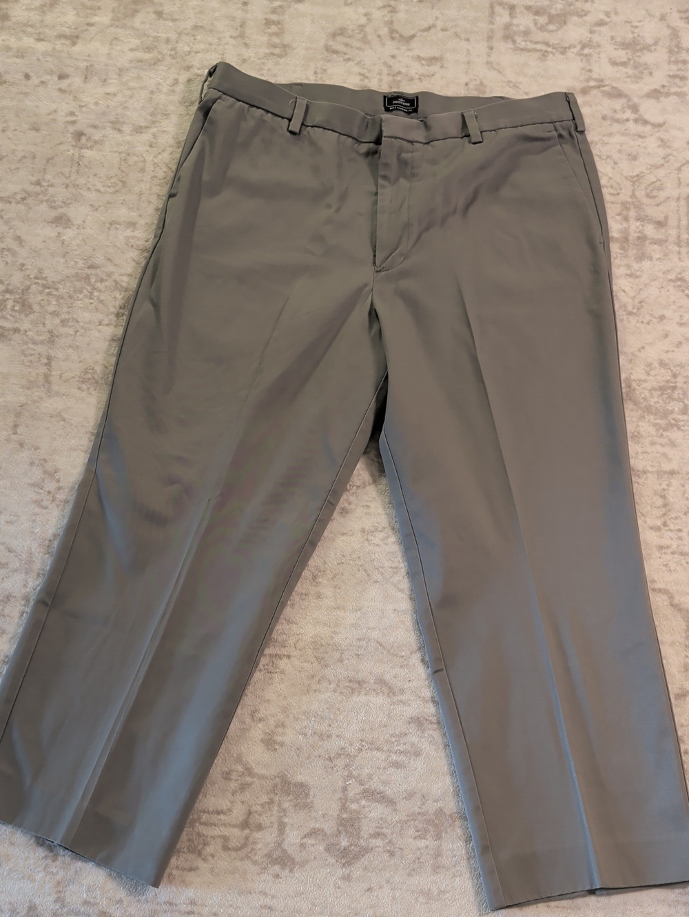 Dockers Men's Light Gray Dress Pants